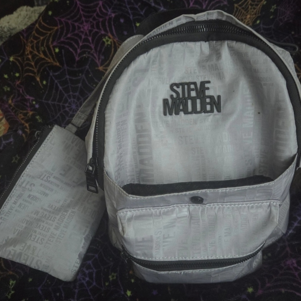 Steve Madden Gray Backpack Set